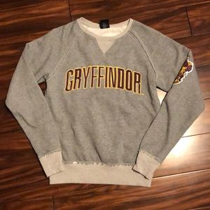 Gryffindor sweatshirt